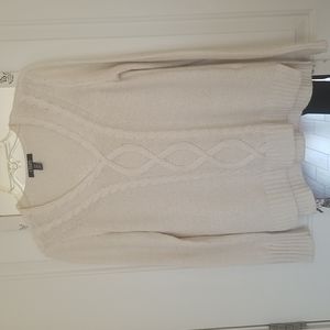 Women's sweater